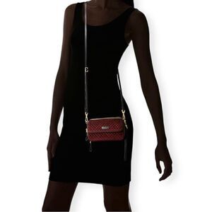 Vera Bradley Iconic RFID All in One Crossbody/Wristlet/Shoulder Bag, Velvet